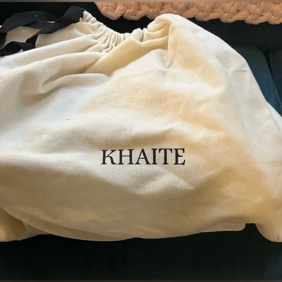 🛑SOLD!🛑 KHAITE Osa Tote LARGE Black Leather - Picture 5 of 13